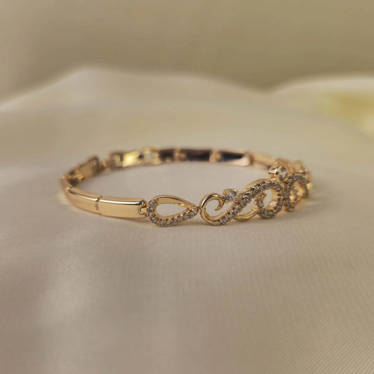 Crown Majesty Bracelet