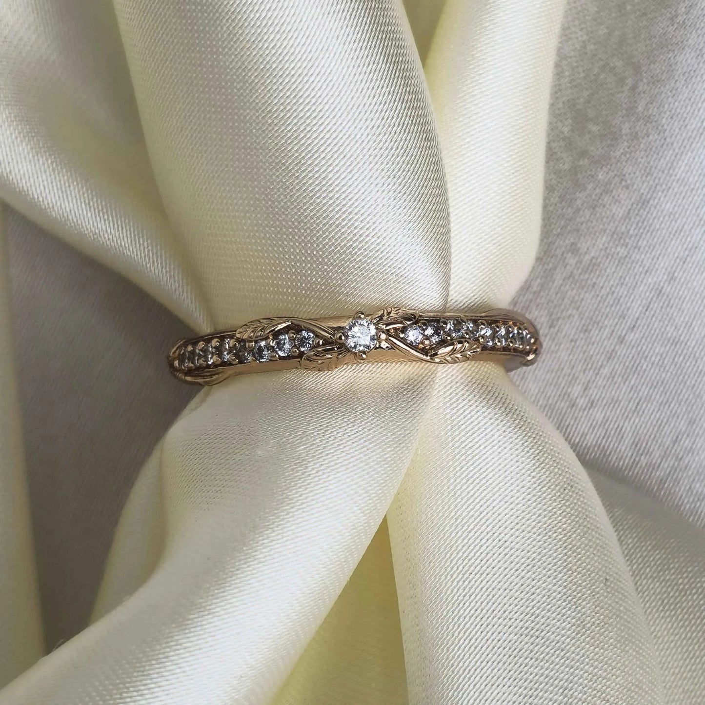 Regal Legacy Mini Ring